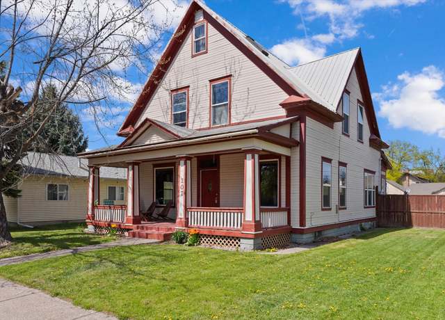 Property at 107 6th Ave E, Polson, MT 59860, 4 beds, 2 baths