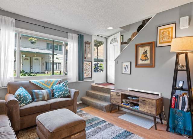 Property at 901 Rodgers St Apt 2, Missoula, MT 59802, 2 beds, 1.5 baths