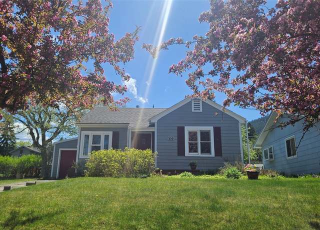 Property at 915 Hauser Blvd, Helena, MT 59601, 2 beds, 1 bath