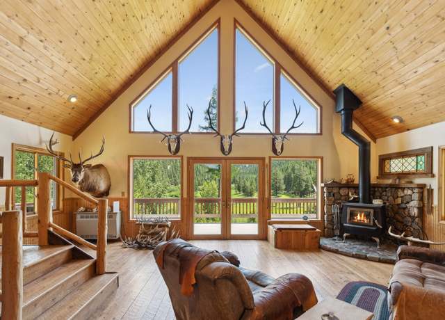 Property at 82 White Mountain Ln, Alberton, MT 59820, 3 beds, 2.5 baths