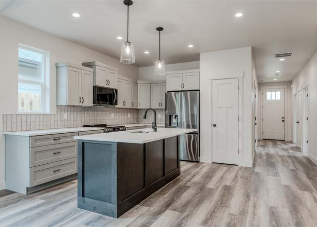 Property at 1050 Mill Creek Dr, Bigfork, MT 59911, 3 beds, 2 baths