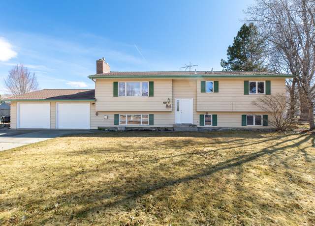 Property at 11450 Allomont Dr, Lolo, MT 59847, 4 beds, 3 baths