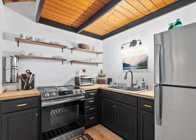 Property at 42 Alder Way, Whitefish, MT 59937, 1 bed, 1 bath