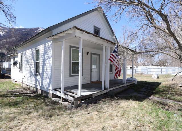 Property at 413 Central Ave, Paradise, MT 59856, 2 beds, 1 bath