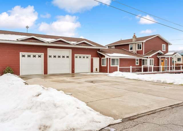 Property at 429 Riverside Ave, Stevensville, MT 59870, 4 beds, 3 baths