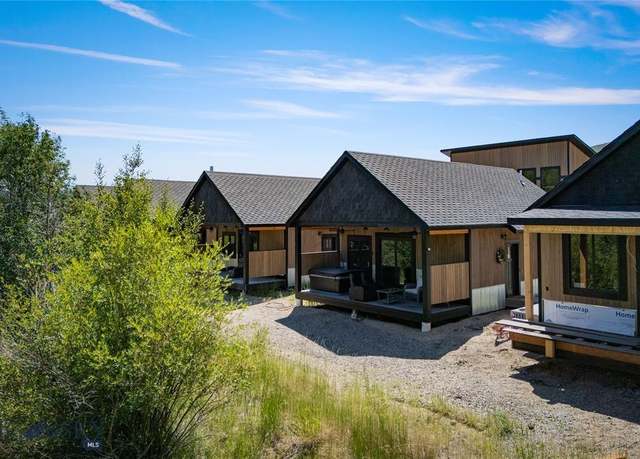 Property at 520 E Pennsylvania St, Anaconda, MT 59711, 1 bed, 1 bath