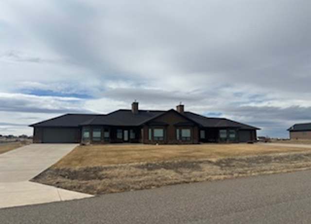 Property at 14 Silver Mine Ln, Great Falls, MT 59405, 3 beds, 2 baths
