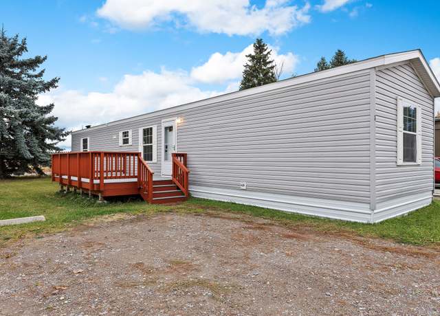 Property at 110 Van Sant Rd, Kalispell, MT 59901, 3 beds, 2 baths