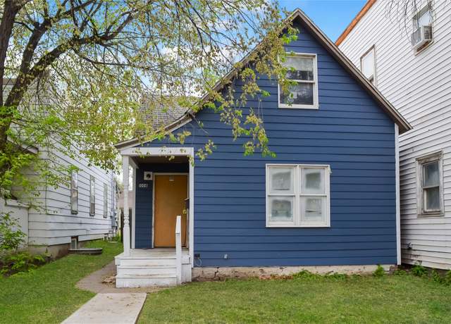 Property at 1008 5th Ave N, Great Falls, MT 59401, 3 beds, 1.5 baths