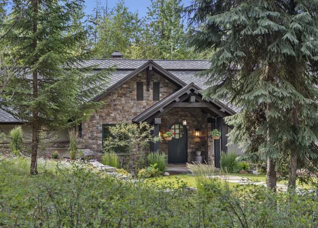 Property at 1 Ridge Crest Ct, Whitefish, MT 59937, 3 beds, 3.5 baths