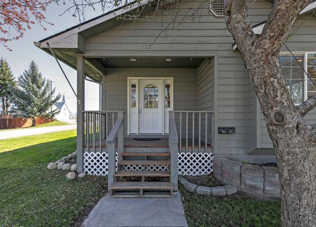 Property at 122 N 7th St, Hamilton, MT 59840, 2 beds, 2 baths