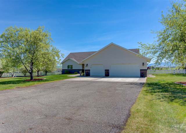 Property at 6015 Greenfield Loop, Helena, MT 59602, 5 beds, 3.5 baths