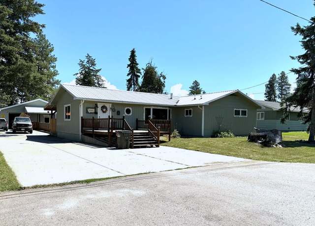 Property at 333 Edgewood Dr, Kalispell, MT 59901, 3 beds, 2 baths