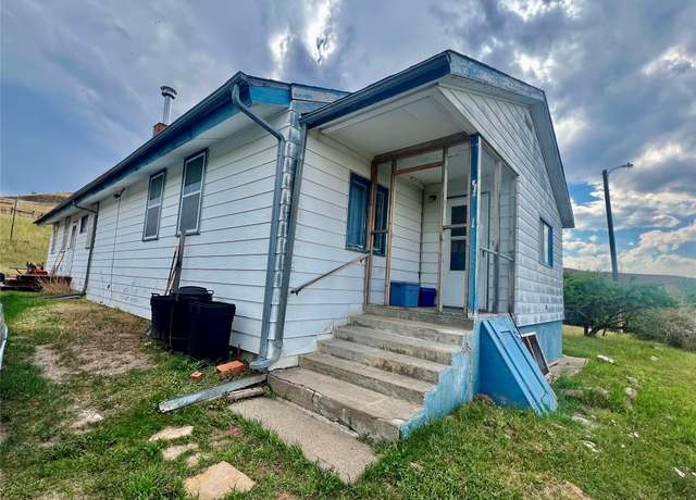 Property at 20 Leeds Ave, Stockett, MT 59480, 3 beds, 2 baths