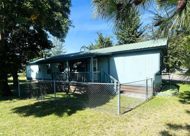 Property at 305 Forest Hill Vlg, Kalispell, MT 59901, 3 beds, 1 bath