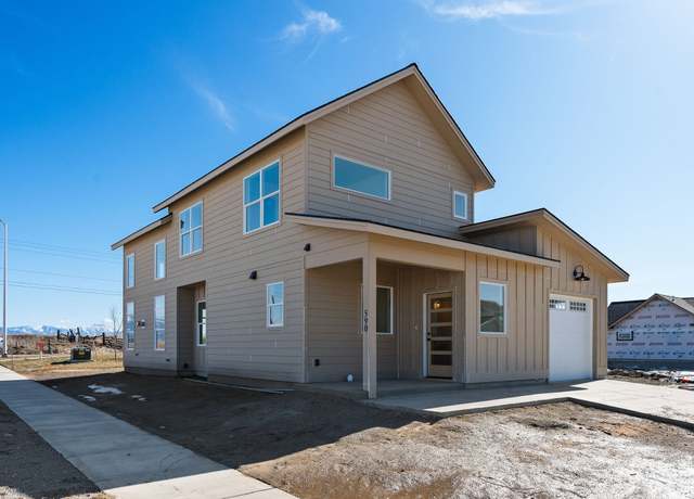 Property at 590 Stillwater Rd, Kalispell, MT 59901, 3 beds, 2.5 baths