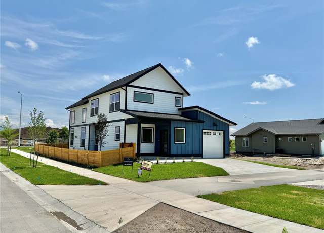 Property at 590 Stillwater Rd, Kalispell, MT 59901, 3 beds, 2.5 baths
