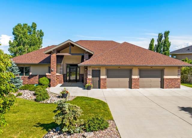 Property at 2017 Whispering Ridge Dr, Great Falls, MT 59405, 5 beds, 3.5 baths