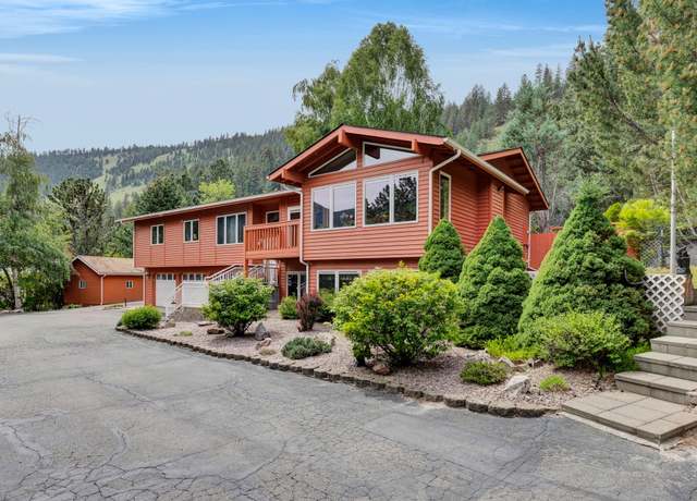 Property at 1955 Meadowview Ct, Missoula, MT 59802, 3 beds, 3 baths