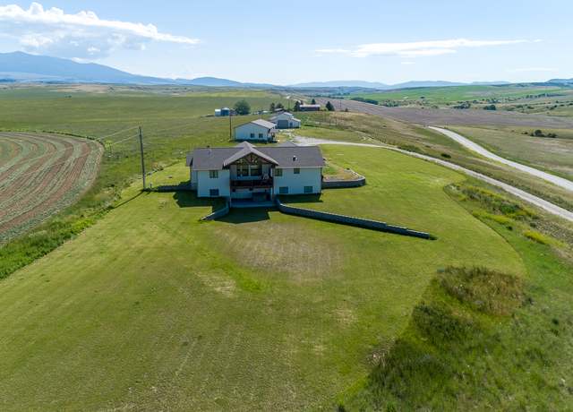 Property at 182 Cottonwood Rd, Townsend, MT 59644, 4 beds, 2.5 baths