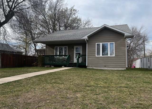 Property at 323 3rd Ave SW, Great Falls, MT 59404, 3 beds, 1 bath
