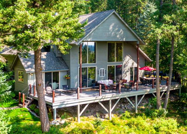 Property at 1939 Suncrest Dr, Whitefish, MT 59937, 4 beds, 3.5 baths