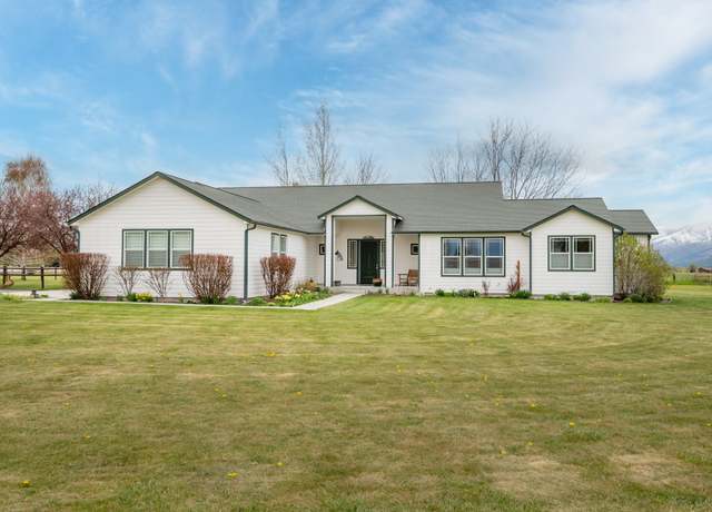 Property at 1161 Weeping Willow Way, Corvallis, MT 59828, 3 beds, 2.5 baths