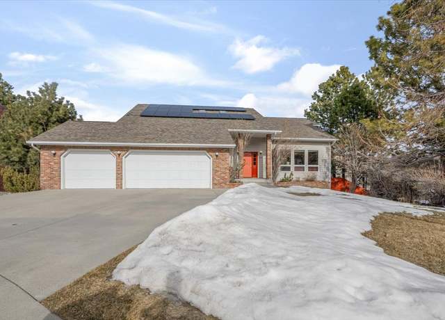 Property at 840 S California St, Helena, MT 59601, 5 beds, 3.5 baths
