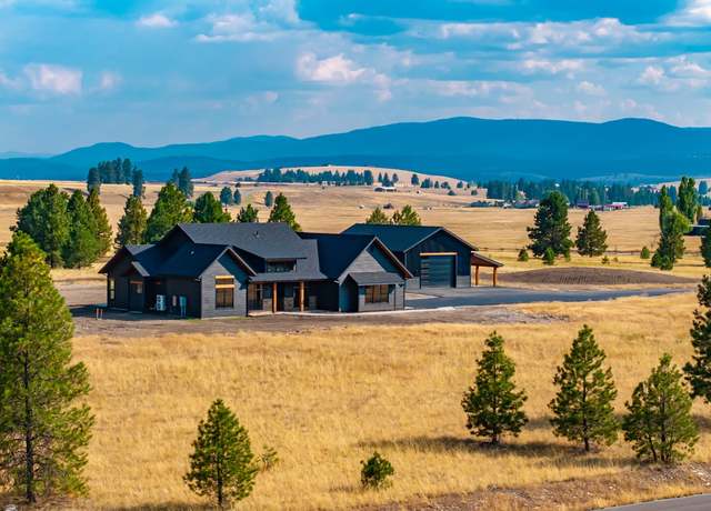 Property at 110 Paradise Loop, Eureka, MT 59917, 3 beds, 2.5 baths