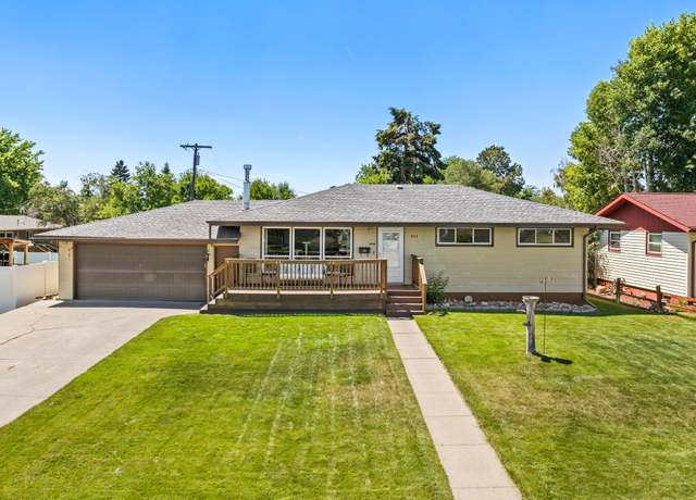 Property at 812 50th St S, Great Falls, MT 59405, 5 beds, 2 baths