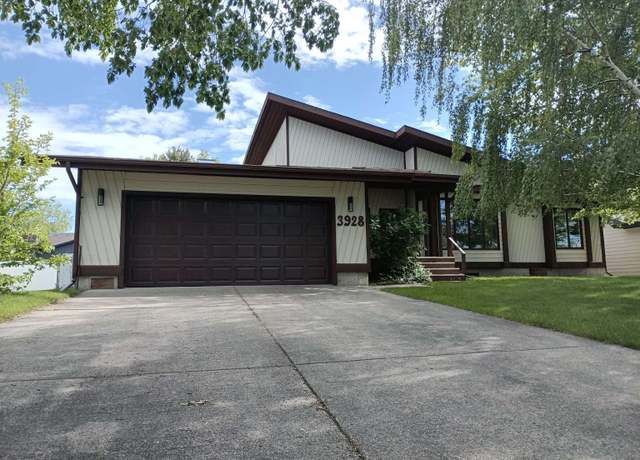 Property at 3928 15th Ave S, Great Falls, MT 59405, 6 beds, 3.5 baths
