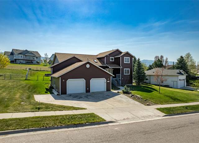 Property at 6864 Joy Dr, Missoula, MT 59803, 4 beds, 3.5 baths