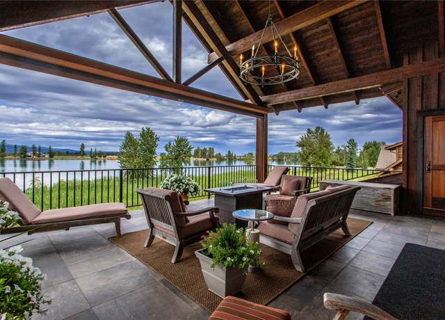 Property at 237 Harbor Dr, Bigfork, MT 59911, 5 beds, 4 baths