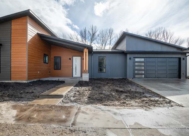 Property at 5567 Golf Dr, Lolo, MT 59847, 4 beds, 2.5 baths