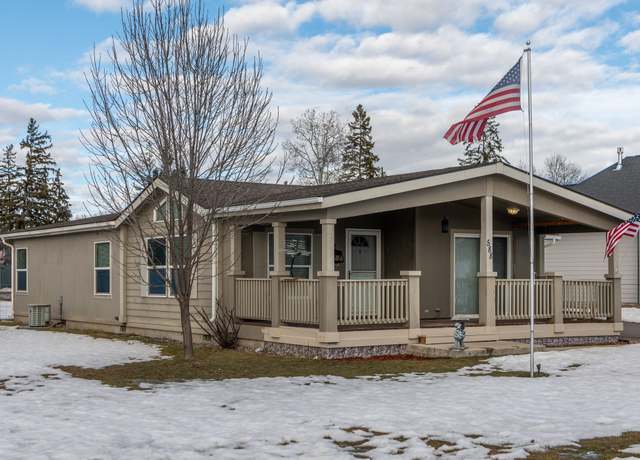 Property at 588 Swan Mountain Village Dr, Kalispell, MT 59901, 3 beds, 2 baths