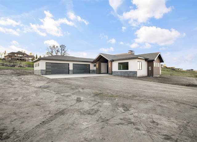 Property at 61 Spring Tree Rd, Great Falls, MT 59404, 3 beds, 3 baths