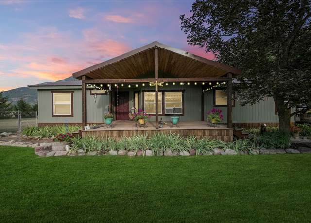 Property at 694 Martini Ln, Columbia Falls, MT 59912, 3 beds, 2 baths