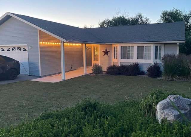 Property at 22 B Ave, Polson, MT 59860, 3 beds, 2 baths