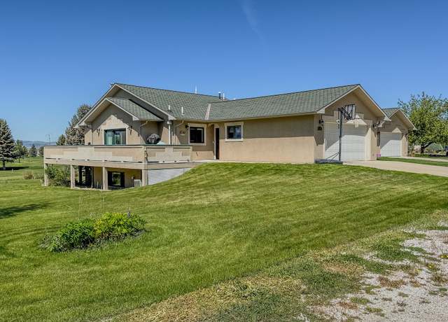 Property at 4134 Fox Ridge Dr, Helena, MT 59602, 3 beds, 2.5 baths