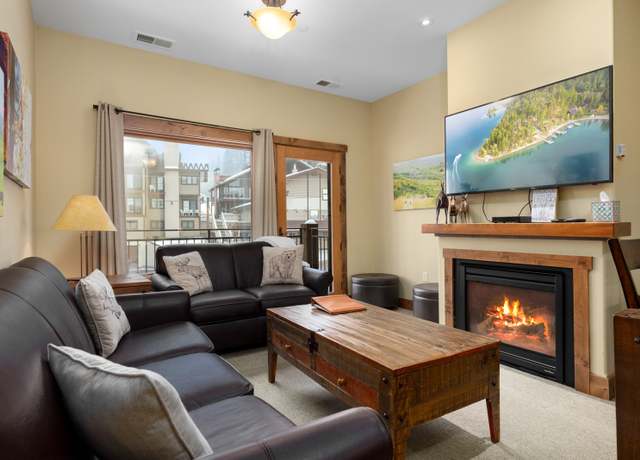 Property at 3820 Tamarack Ave, Whitefish, MT 59937, 4 beds, 3 baths