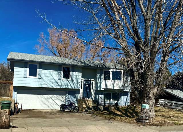 Property at 905 Avenue E NW, Great Falls, MT 59404, 4 beds, 2 baths