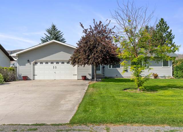 Property at 514 Elm St, Townsend, MT 59644, 3 beds, 2 baths