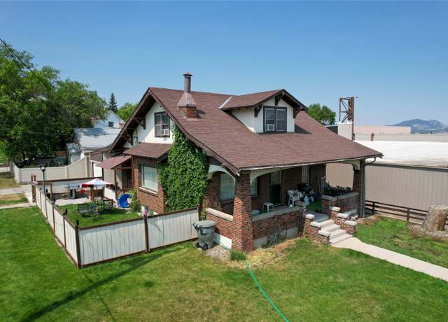 Property at 1002 Dearborn Ave, Helena, MT 59601, 4 beds, 4 baths