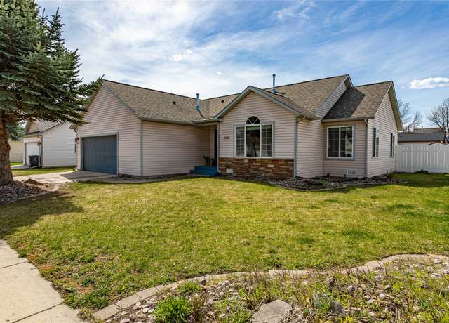 Property at 2735 Stratford Ln, Missoula, MT 59808, 3 beds, 2 baths