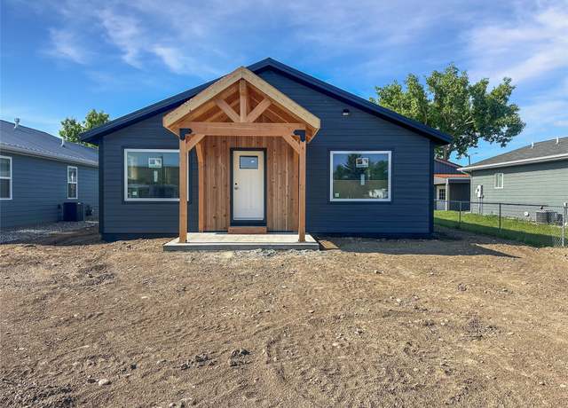 Property at 1632 6th Ave NW, Great Falls, MT 59404, 3 beds, 2 baths