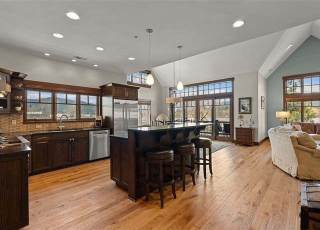 Property at 6 Obrien Ave, Whitefish, MT 59937, 3 beds, 2 baths