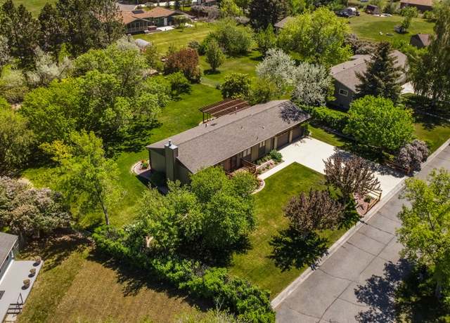 Property at 5489 Sahara Ct, Helena, MT 59602, 3 beds, 2 baths