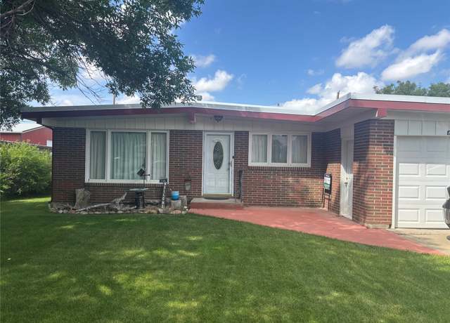 Property at 725 Marias Ave, Shelby, MT 59474, 4 beds, 2 baths