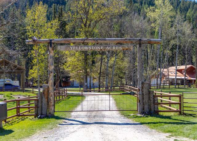 Property at 1492 Mcmannamy Draw, Kalispell, MT 59901, 4 beds, 2.5 baths