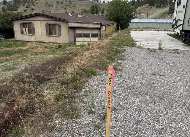Property at 4110 Lago Vista Dr, Helena, MT 59602, 2 beds, 1.5 baths